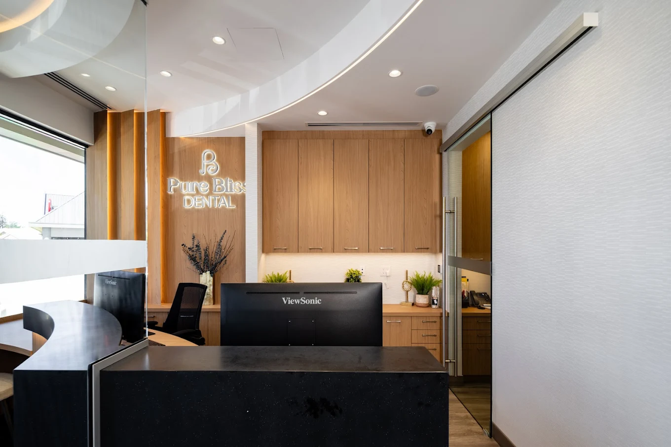 Surrey Dental Clinic Transforms Smiles with 3D Tech