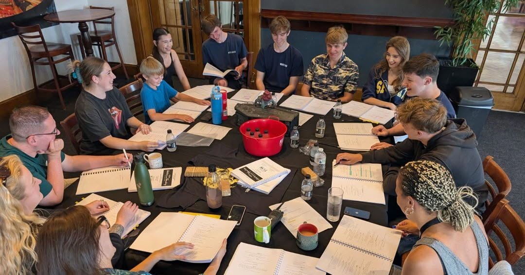 White Rock Brings Frog and Toad to Life on Stage