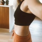 3 Foods Nutritionists Recommend to Beat Bloating Fast