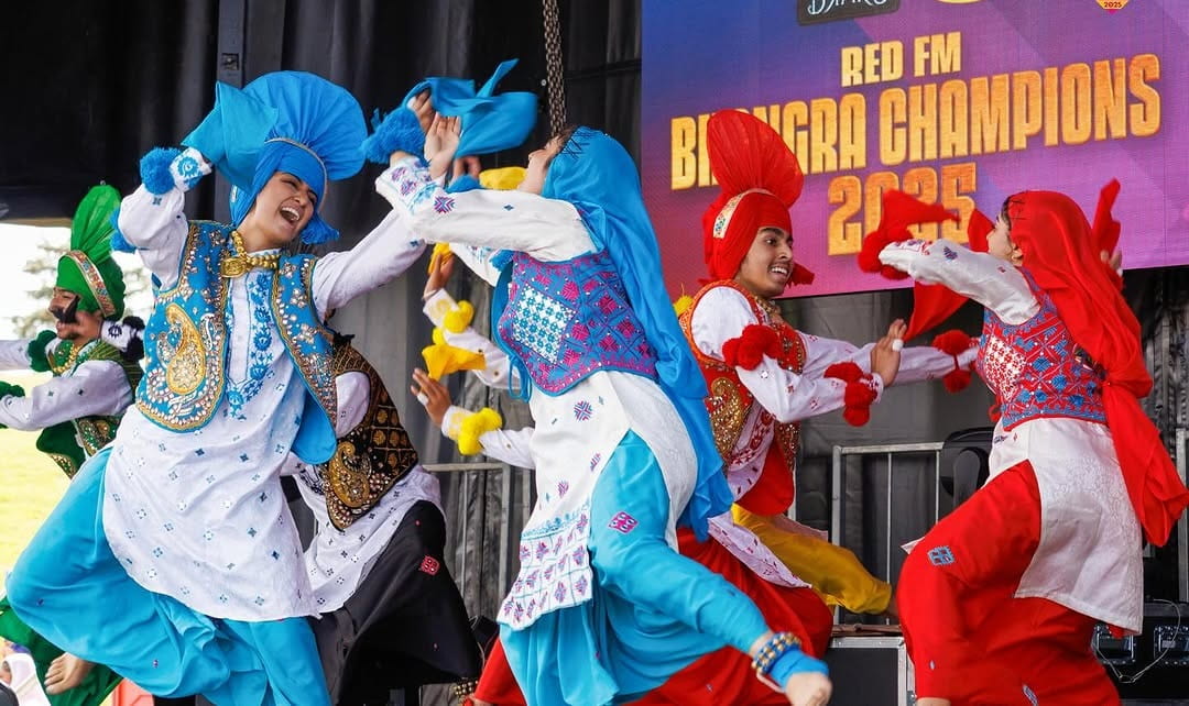 Surrey’s Summer Bhangra Jam Draws 20,000 to Holland Park