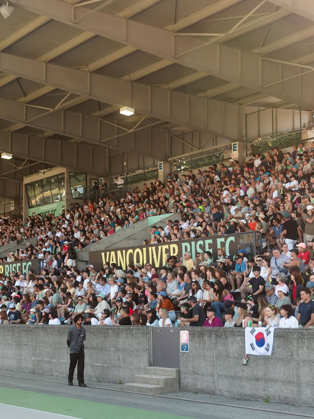 Vancouver Rise FC’s inaugural season ignites support for women’s pro soccer in Canada, with family-friendly matches in Burnaby’s Swangard Stadium.