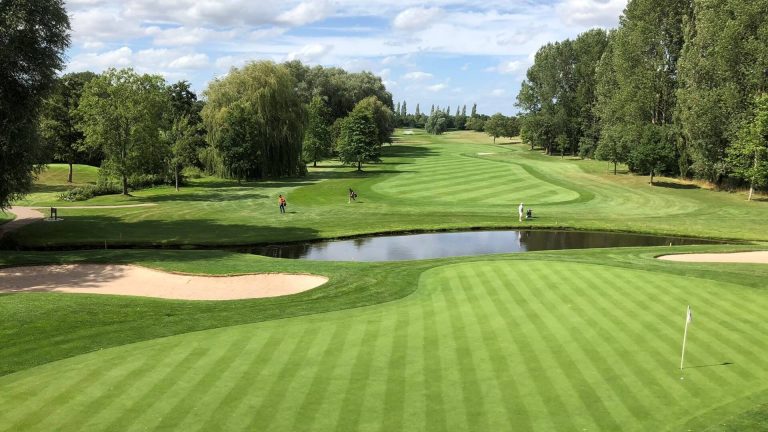 Surrey’s Best Golf Courses You Must Play