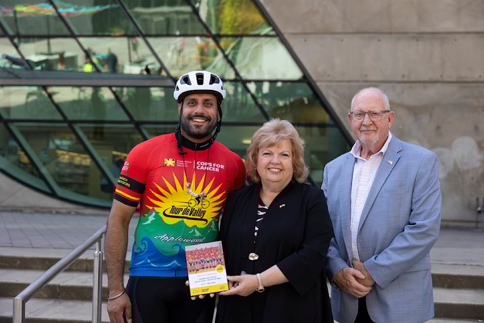 Participants of the Cops for Cancer Tour