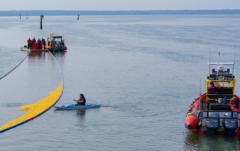 Ducktona 5000 Returns, Filling Crescent Beach with Cheer