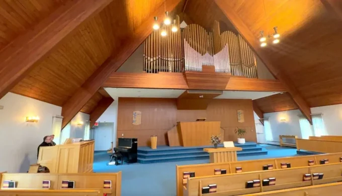 nside Maranatha Canadian