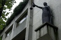 Statue of Lady Justice at B.C. Supreme Court