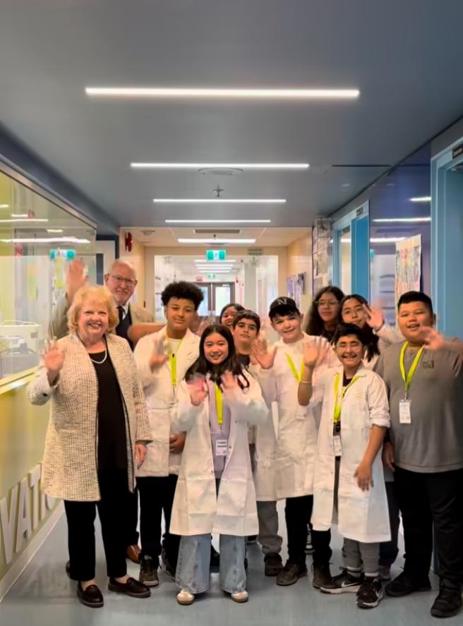 Mayor of Surrey with students at Lena Shaw Elementary Innovation Lab