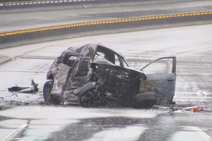 Traffic backed up on Barnet Highway in Burnaby after crash
