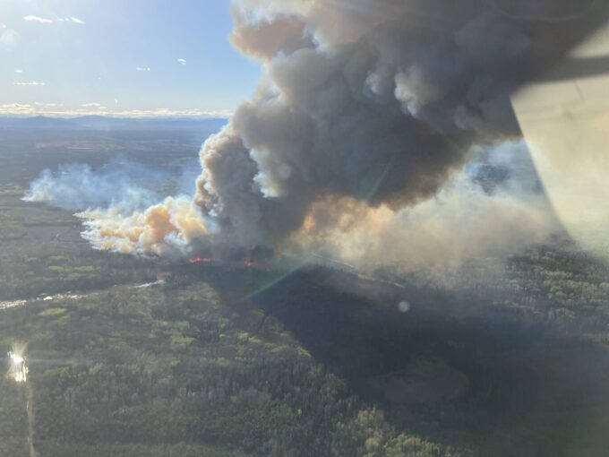 Wildfire smoke approaching commercial buildings in British Columbia