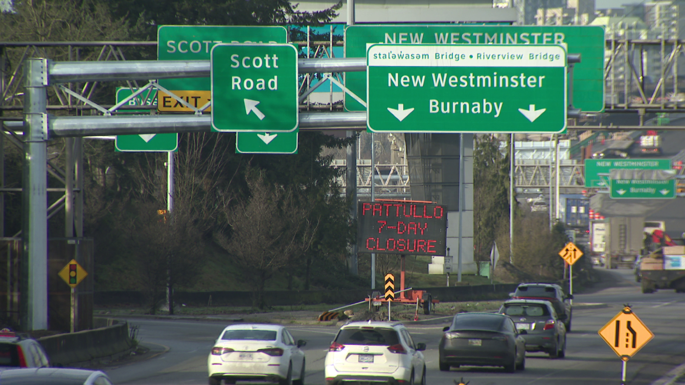 Traffic congestion near the Staləw̓asəm Bridge affecting local businesses in New Westminster.